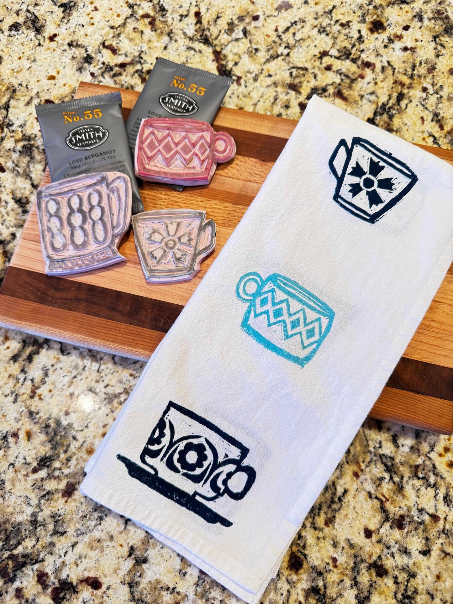 Hand Printed Tea Cup Towel – Red Accent Retro Design