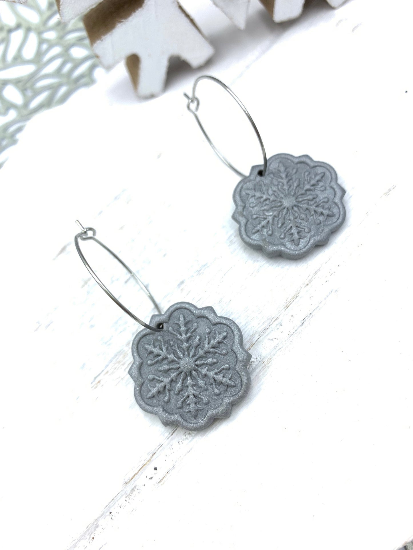 Shimmering Snowflake Dangle Earrings: Holiday Winter Gift